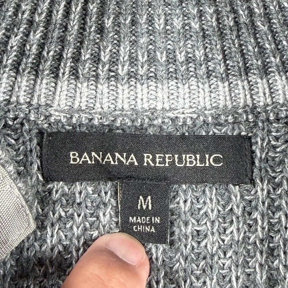 Banana Republic Sweater Mens Medium Heathered Gray Cotton Tight Knit Ribbed Snap